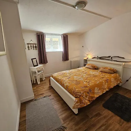 Maisonnette Marine *