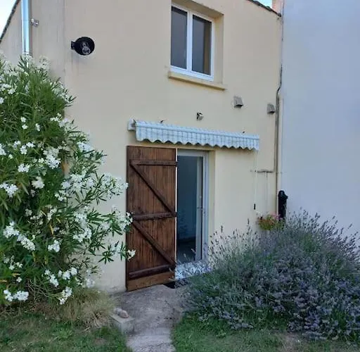 Maisonnette Marine Holiday home *