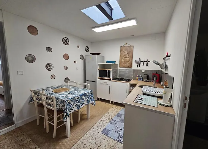 Maisonnette Marine Landeronde